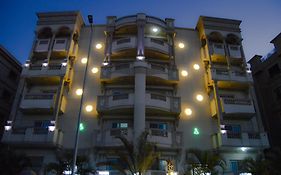 El Lotus Building